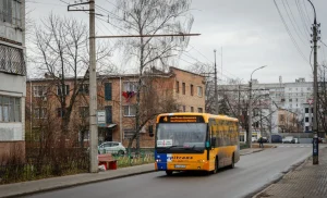 Автобус №4 у Черкасах